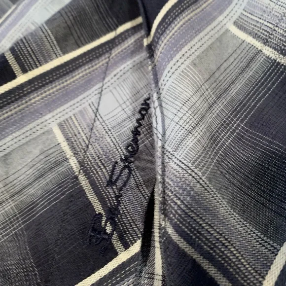 Ben Sherman Large Mens Button Down shirt with multicolored buttons - Picture 7 of 10